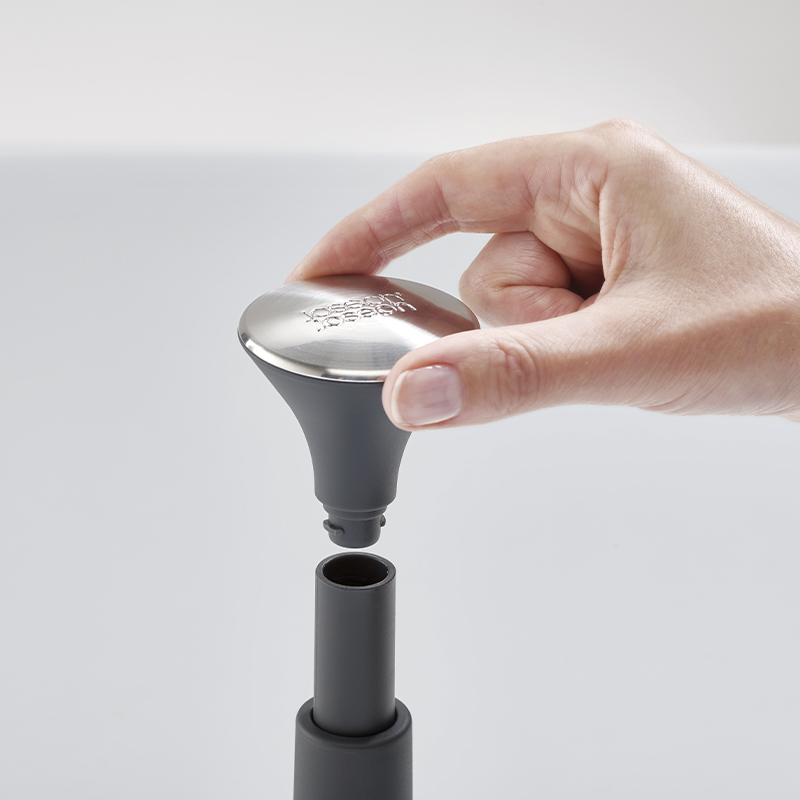 อุปกรณ์ใส่ทิชชู่ Joseph Joseph รุ่น Push&Tear ง่ายต่อการดึงใช้งาน สีเทา N85140_3